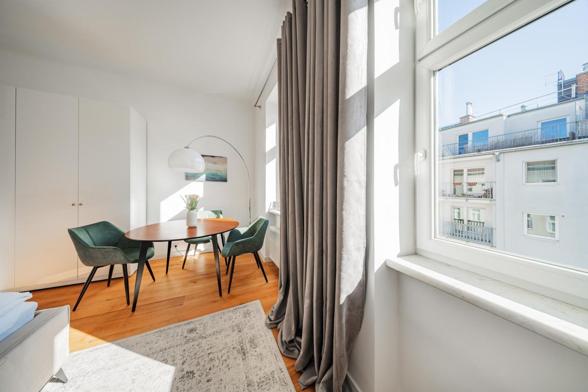 Sonnige Altbauwohnung Nahe Wien Hauptbahnhof Экстерьер фото